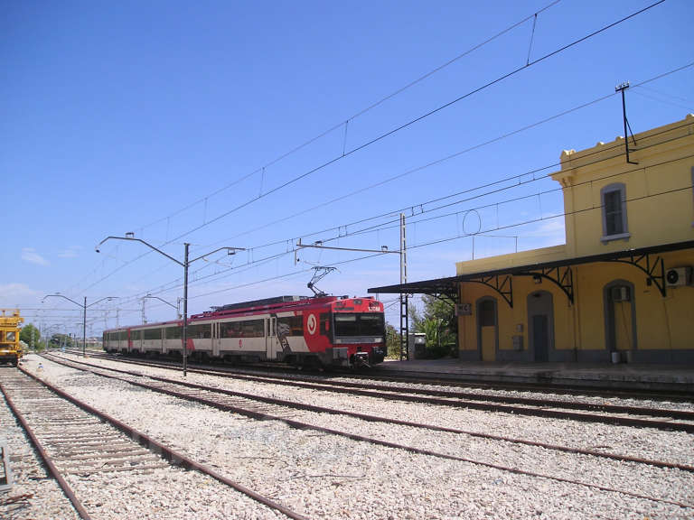 Renfe / ADIF: Roda de Barà - 2006