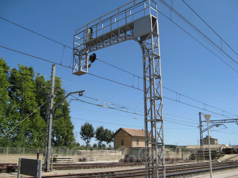 Renfe / ADIF: Les Borges Blanques - 2011