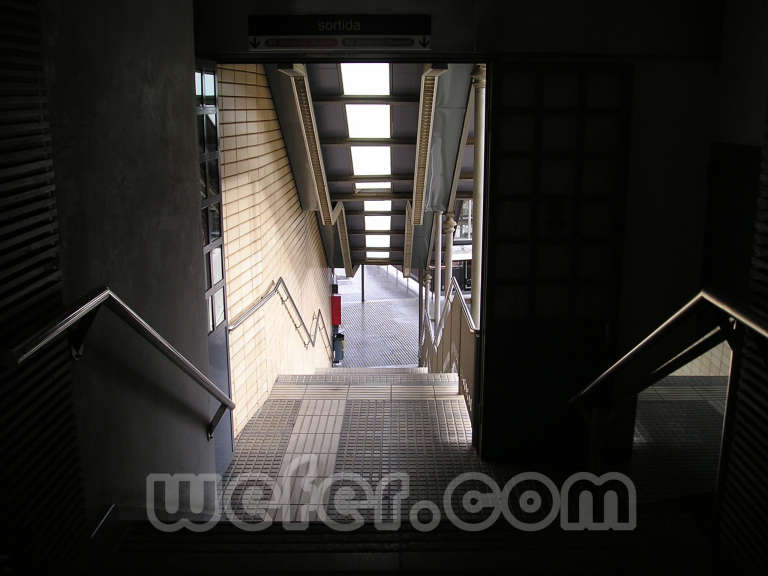 FGC Barcelona Peu del Funicular - Novembre de 2004