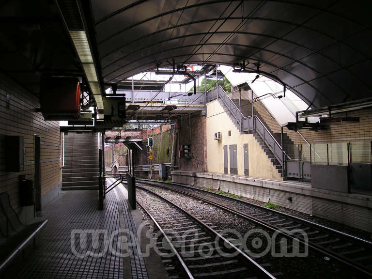 FGC Barcelona Peu del Funicular - Novembre de 2004