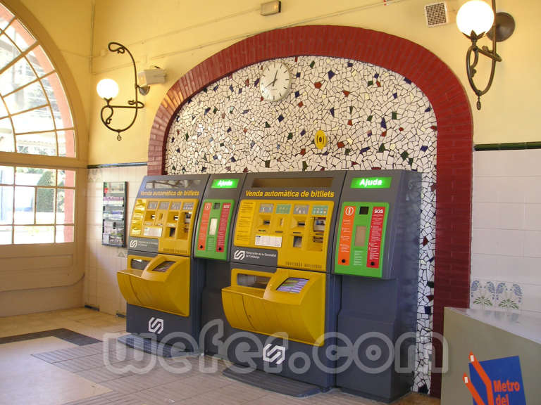 FGC Barcelona Les Planes - Febrer 2004