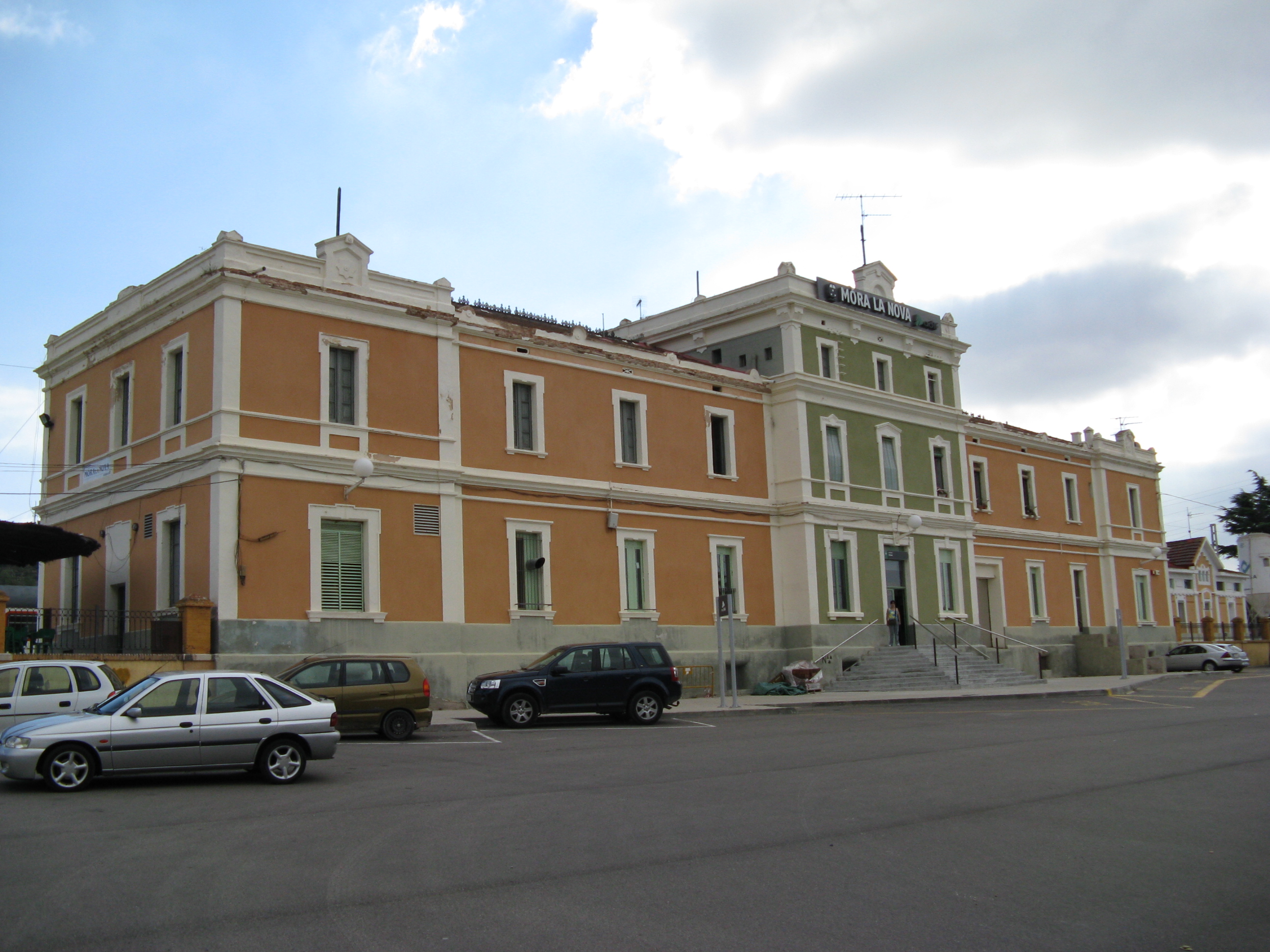 Renfe / ADIF: Móra la Nova