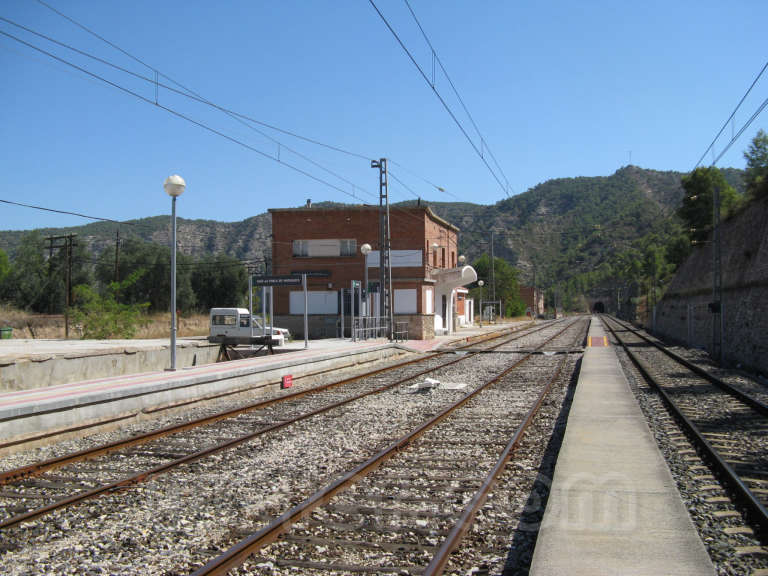Renfe / ADIF: Faió - La Pobla de Massaluca - 2010