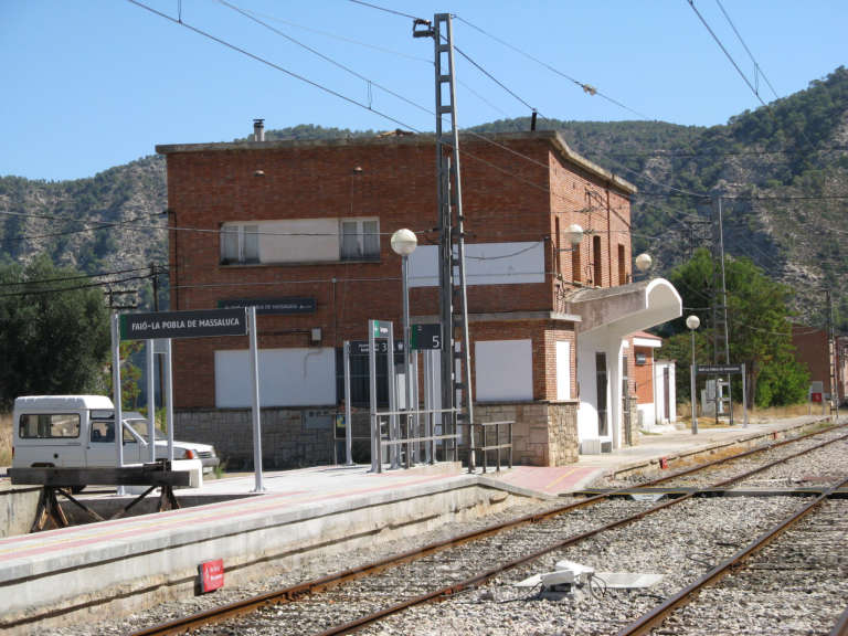 Renfe / ADIF: Faió - La Pobla de Massaluca - 2010