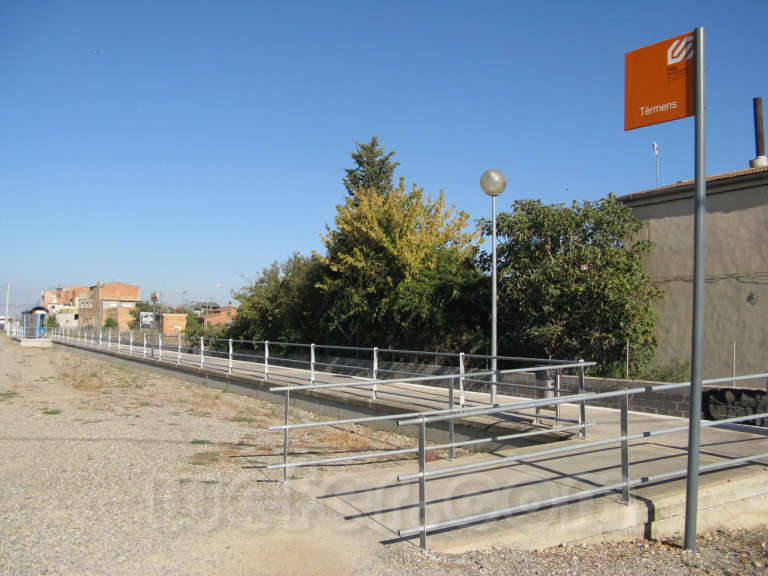 FGC: estación Térmens - 2011
