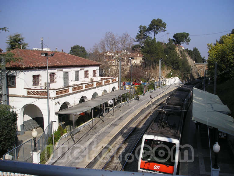 FGC La Floresta - Febrer 2004