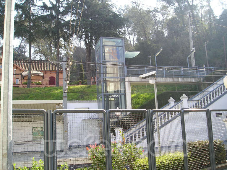 FGC La Floresta - Febrer 2004