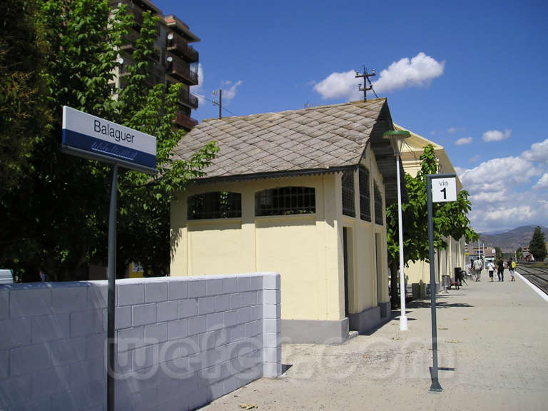 FGC: estación Balaguer - 2006