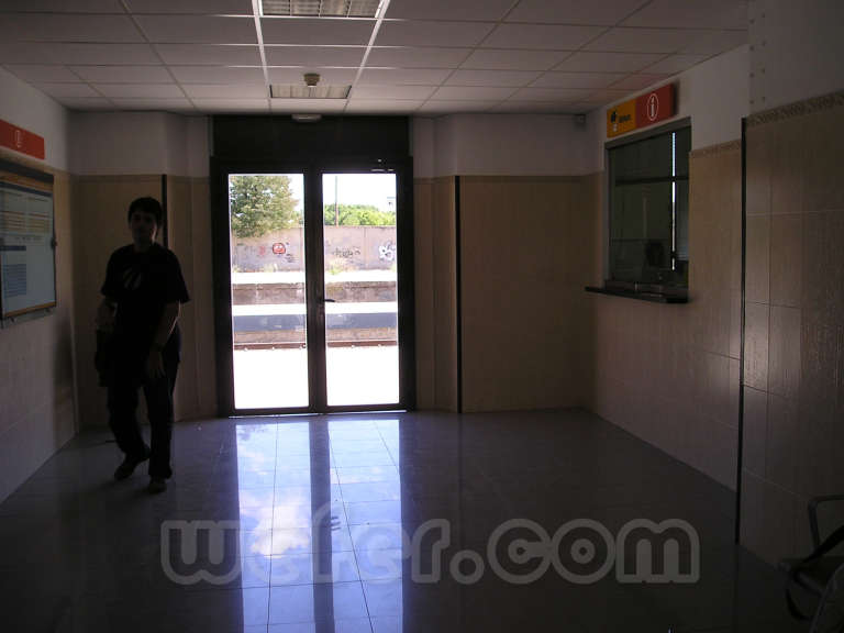 FGC: estación Balaguer - 2006