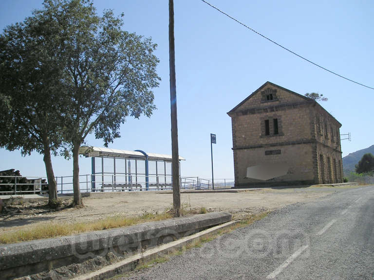 FGC: estación Sant Llorenç de Montgai - 2007