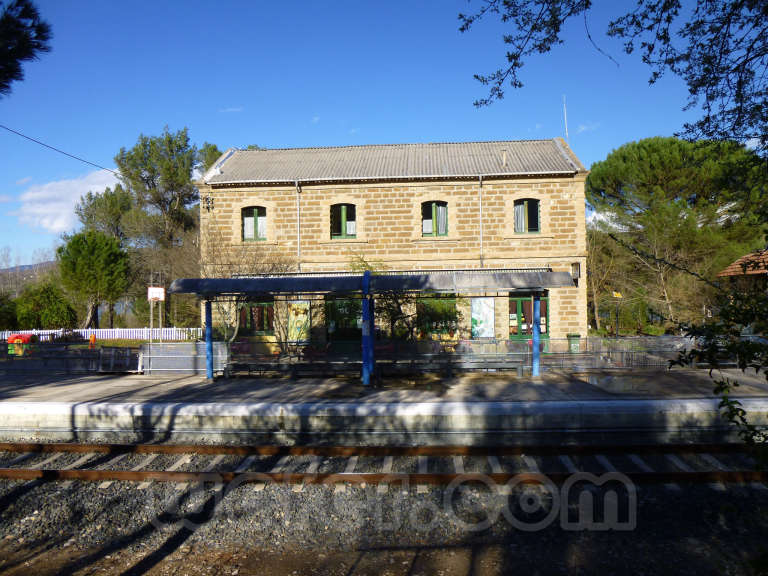 FGC: estación Cellers-Llimiana - 2013