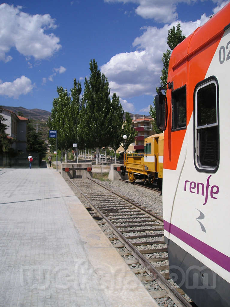 FGC: estación La Pobla de Segur - 2006