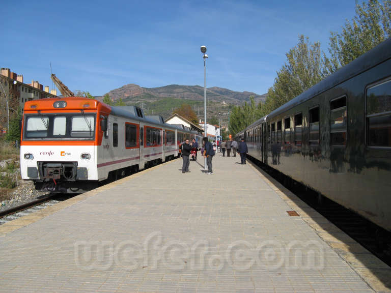FGC: estación La Pobla de Segur - 2009