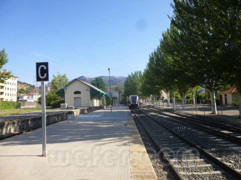 FGC: estación La Pobla de Segur - 2016