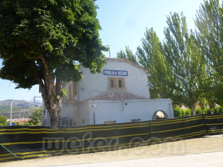 FGC: estación La Pobla de Segur - 2016