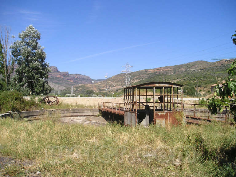 FGC: estación La Pobla de Segur - 2004