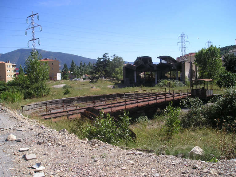 FGC: estación La Pobla de Segur - 2004