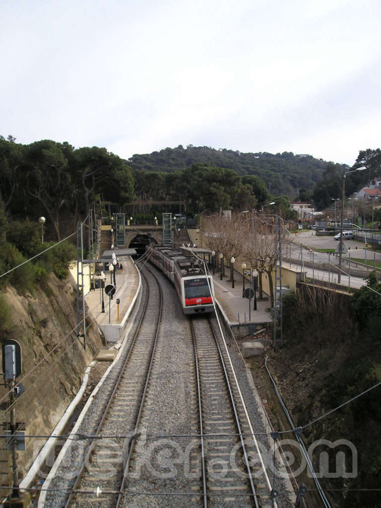 FGC Baixador de Vallvidrera - Febrer 2004