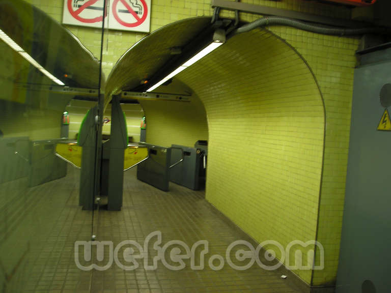 FGC Barcelona Plaça Molina - Agost 2004