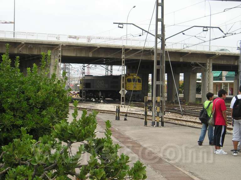 Renfe - ADIF: València - Font de Sant Lluís