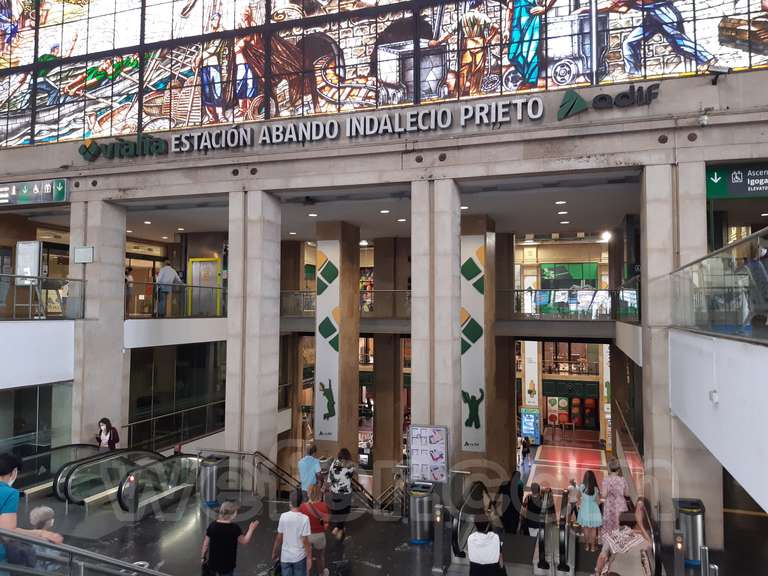 Renfe / ADIF: Bilbao - Abando