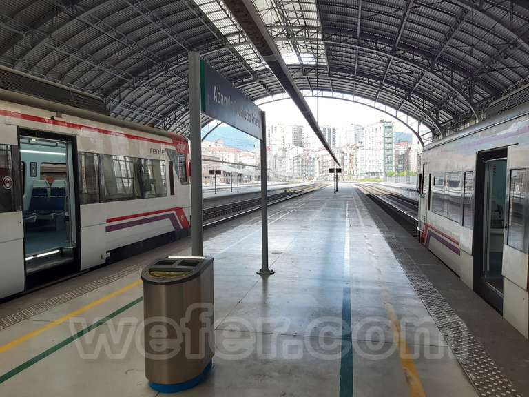 Renfe / ADIF: Bilbao - Abando