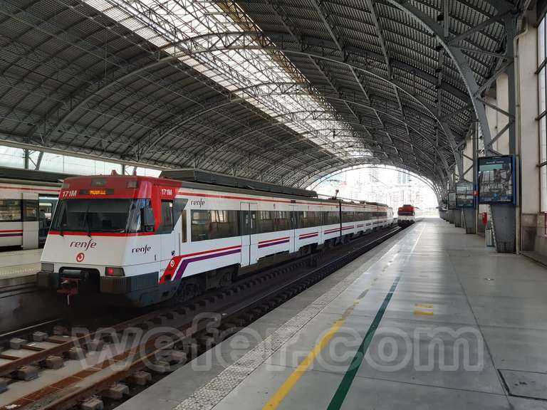 Renfe / ADIF: Bilbao - Abando