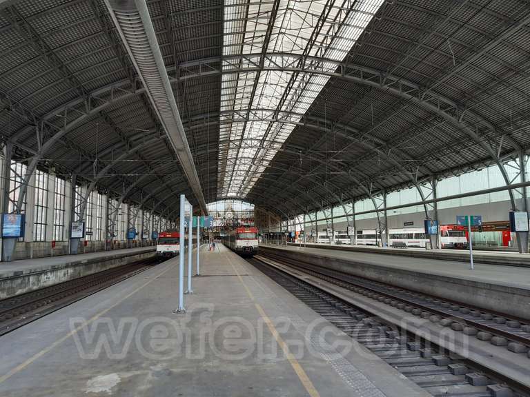 Renfe / ADIF: Bilbao - Abando