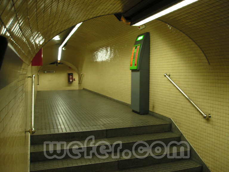 FGC Barcelona Pàdua - Agost 2004