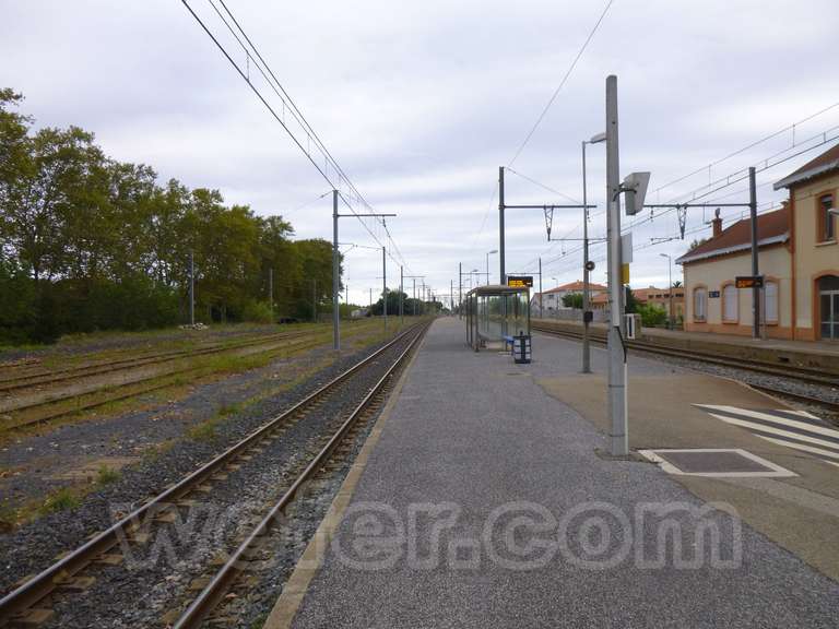 SNCF: gare Elna (Elne)