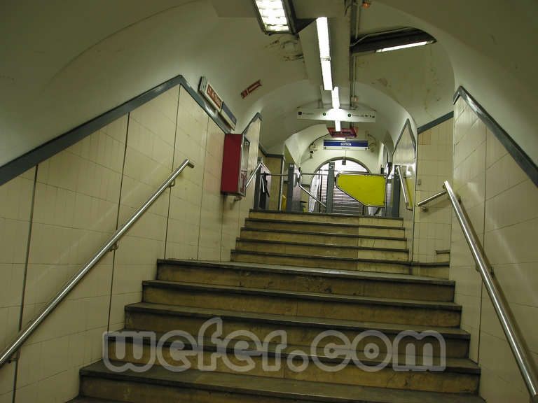 FGC Barcelona El Putxet - Agost 2004