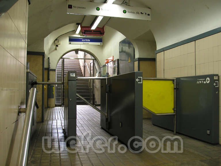 FGC Barcelona El Putxet - Agost 2004