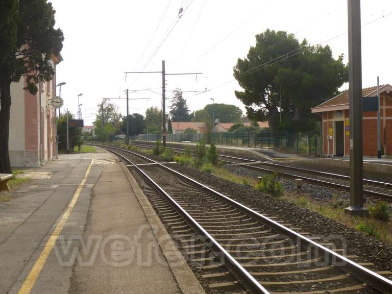 SNCF: gare Salses (Salses-le-Chateau)