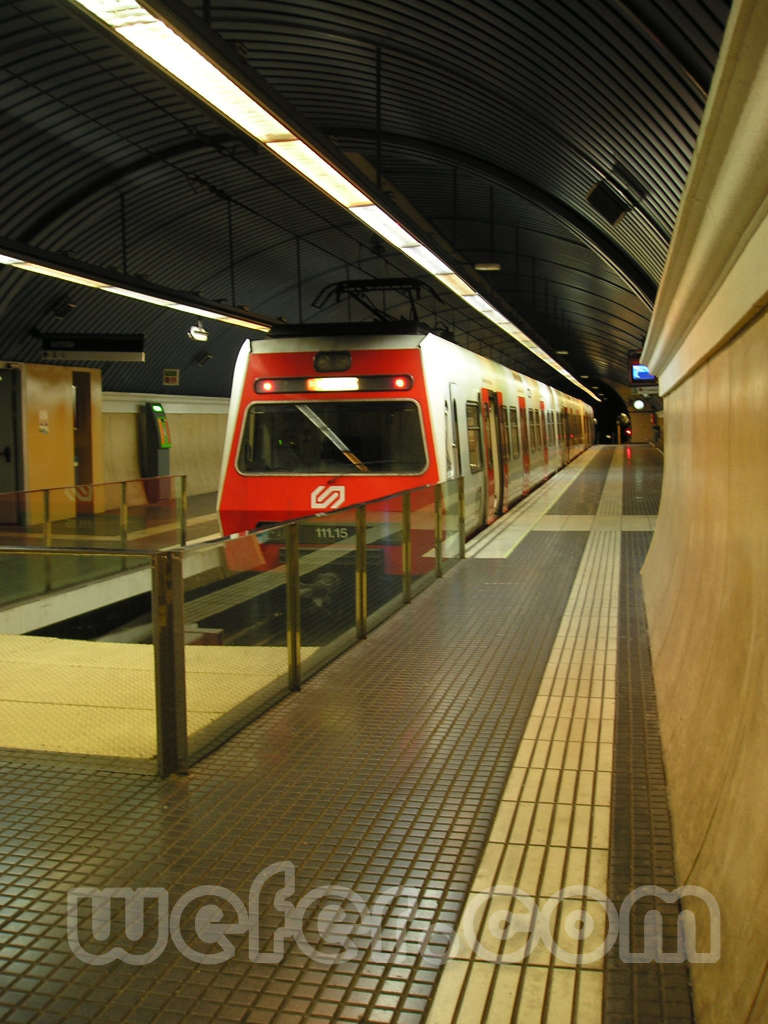 FGC Avinguda Tibidabo - Agost 2004