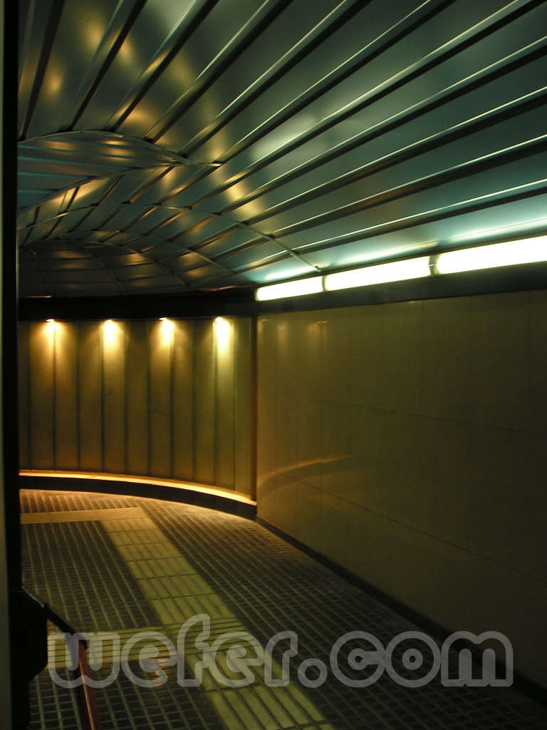 FGC Avinguda Tibidabo - Agost 2004