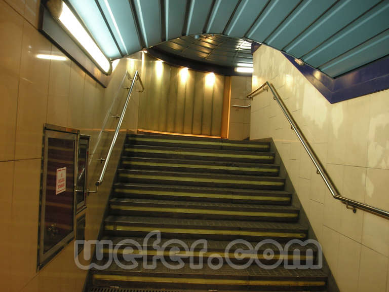 FGC Avinguda Tibidabo - Agost 2004