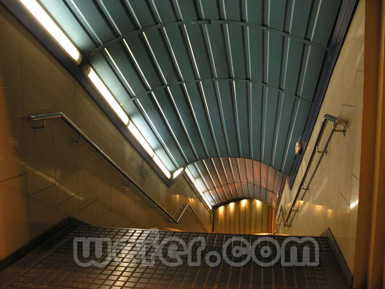 FGC Avinguda Tibidabo - Agost 2004