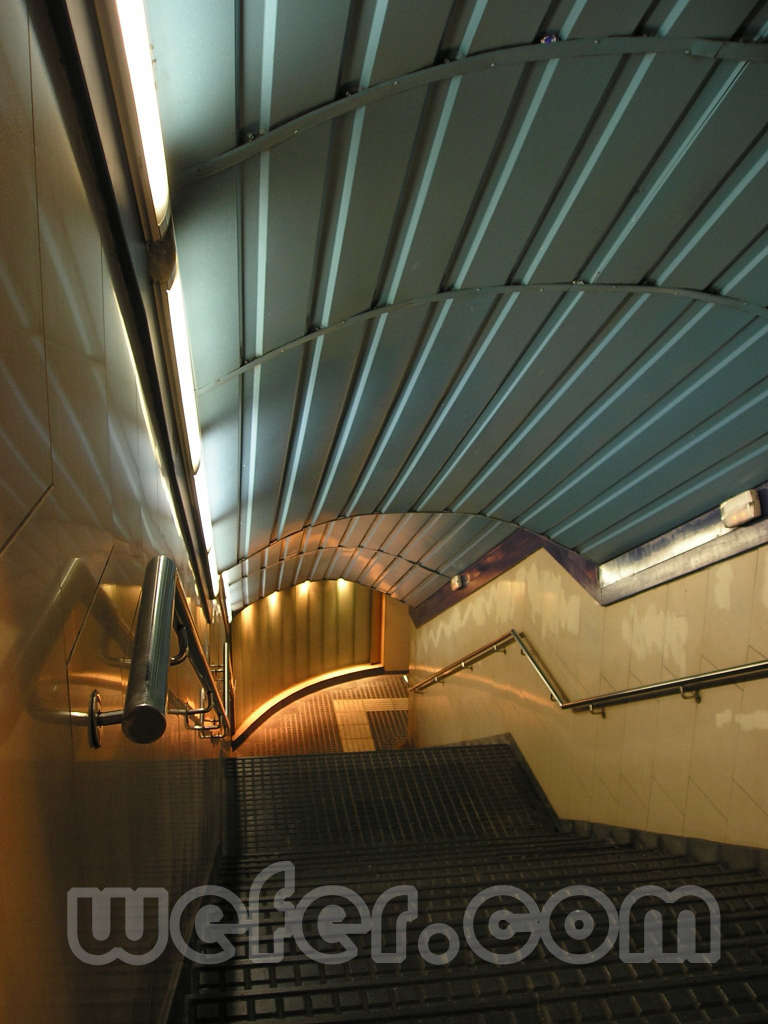 FGC Avinguda Tibidabo - Agost 2004