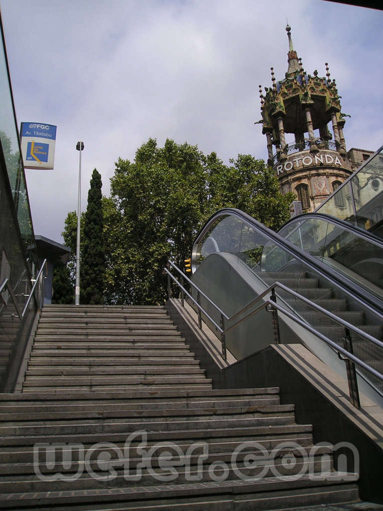 FGC Avinguda Tibidabo - Agost 2004