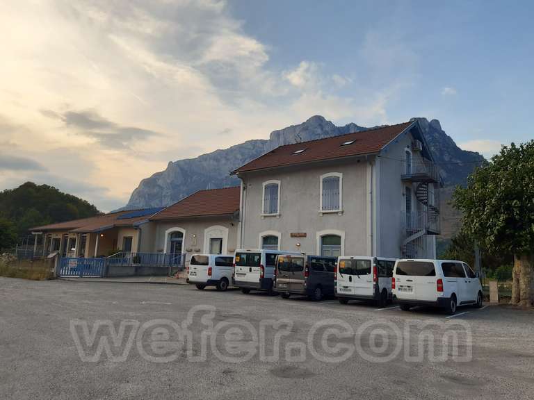 SNCF: gare Les Cabannes