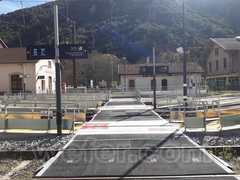 SNCF: gare Vilafranca de Conflent (Villefranche-Vernet-les-Bains)