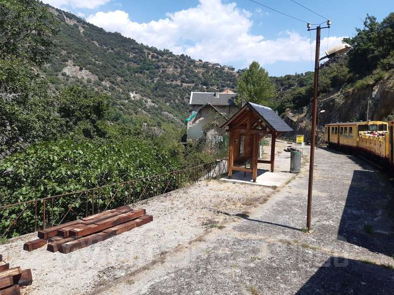 SNCF: gare Thuès-les-Bains