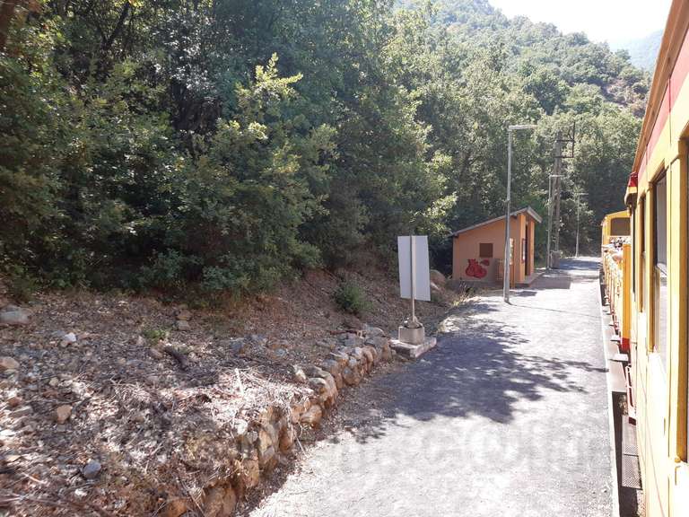 SNCF: gare Thuès / Carança