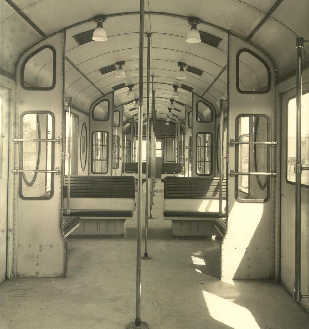 Tren sèrie 100 Metro Transversal de Barcelona