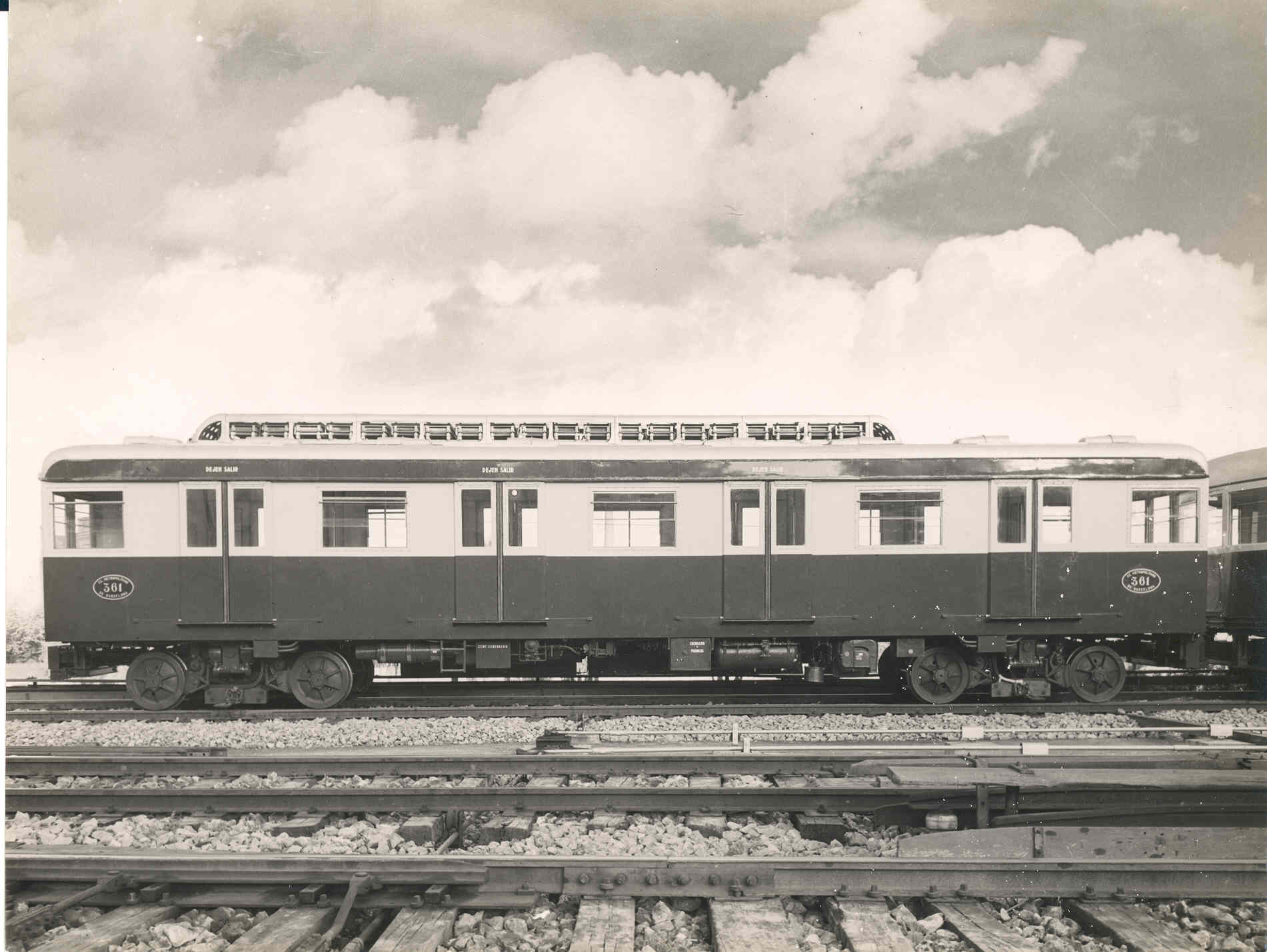 Metro de Barcelona: trens sèrie 200 B (ex-300)