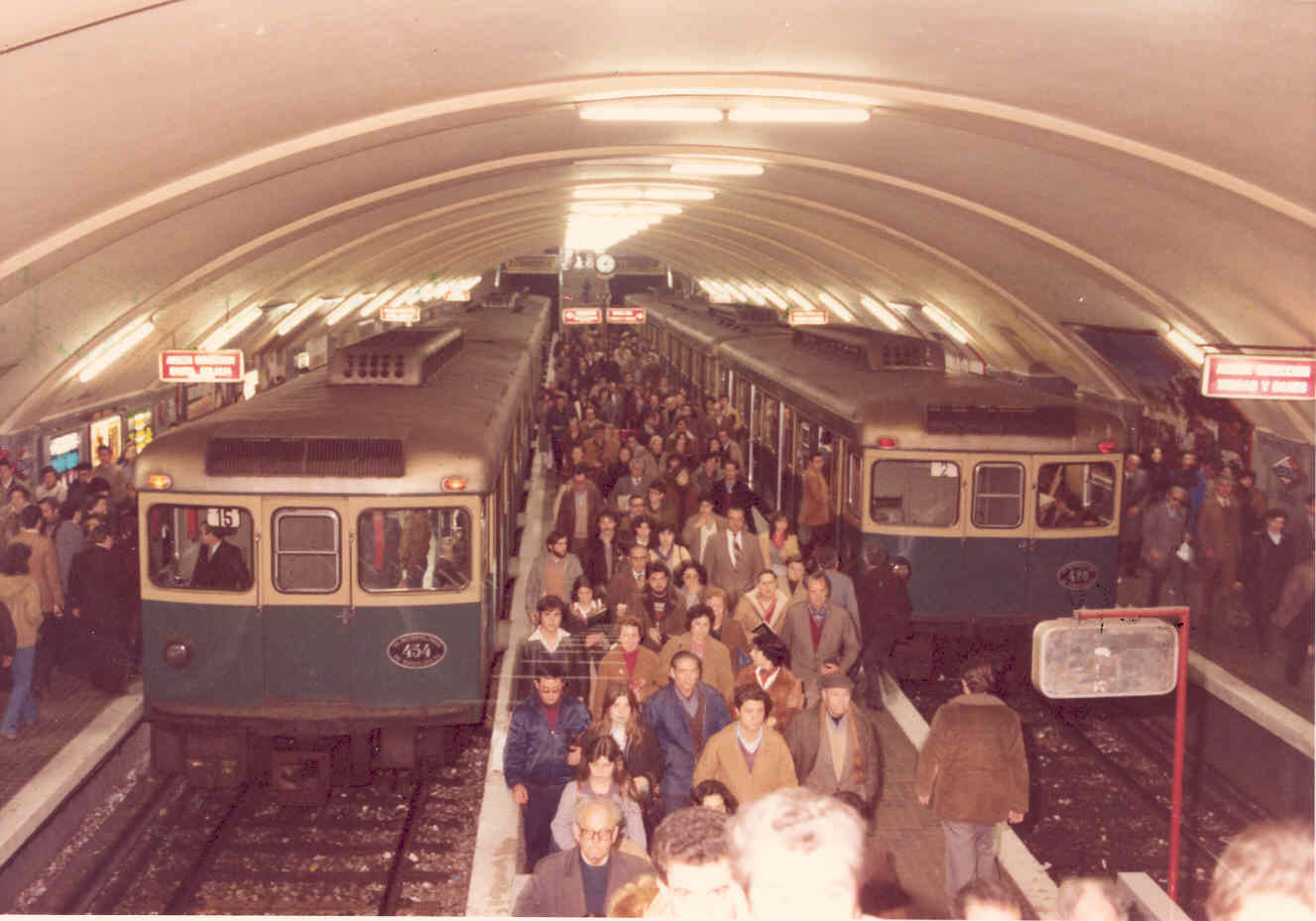 Metro de Barcelona: trens sèrie 400
