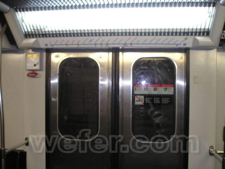 Metro de Barcelona: trenes serie 1000