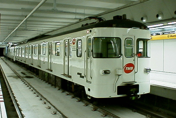 Metro de Barcelona: trens sèrie 1100