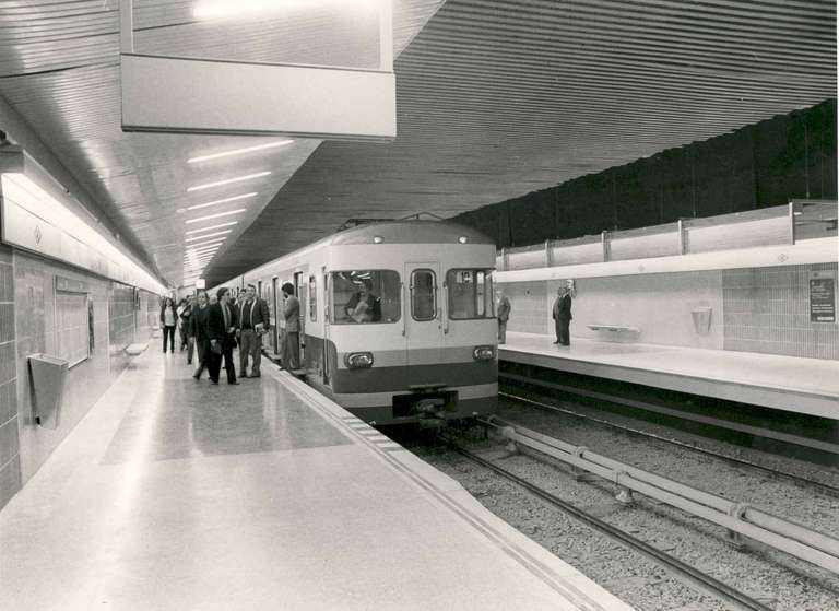 Metro de Barcelona: trenes serie 1100