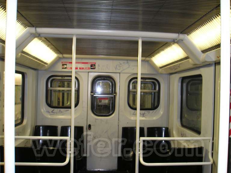 Metro de Barcelona: trenes serie 1100